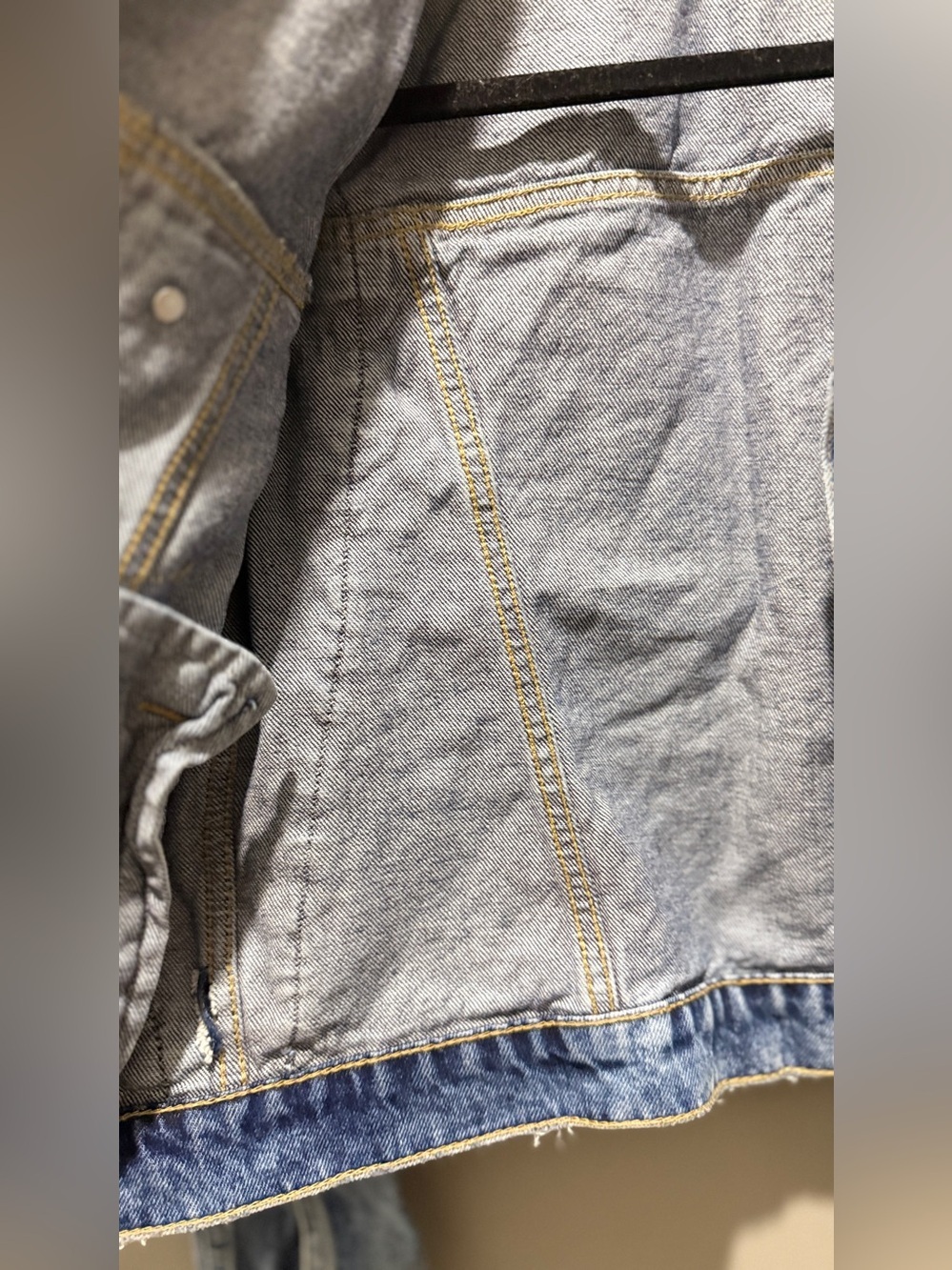 Zara Cropped Ruffle Demin Jacket - Picture 4 of 6